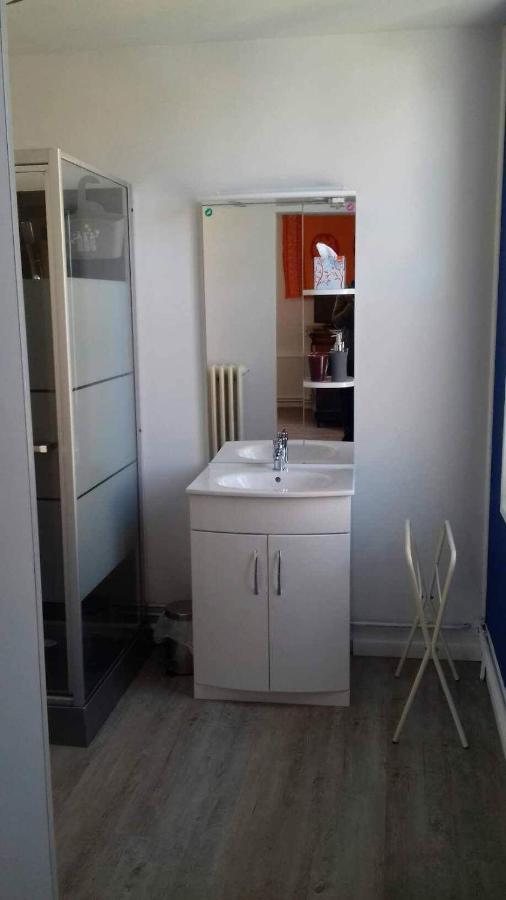 Alex Guest House Dozule Bilik gambar
