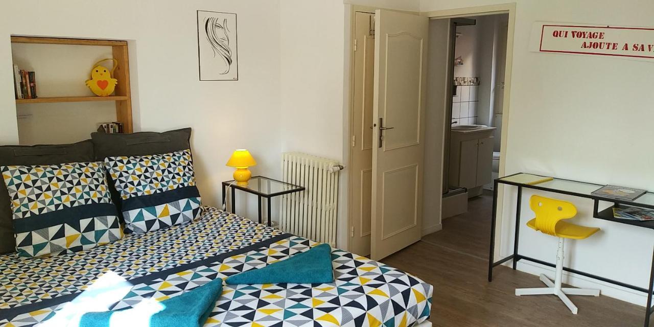 Alex Guest House Dozule Luaran gambar