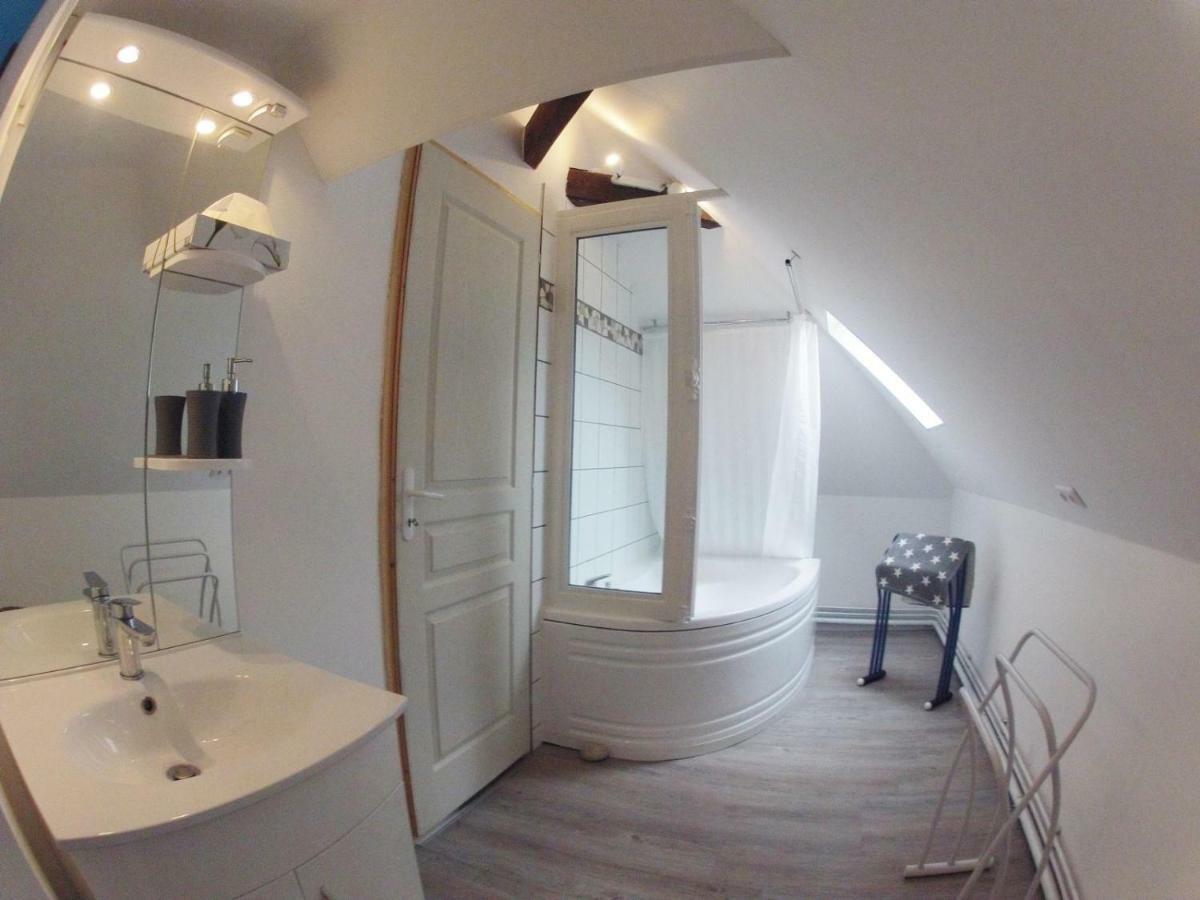 Alex Guest House Dozule Luaran gambar